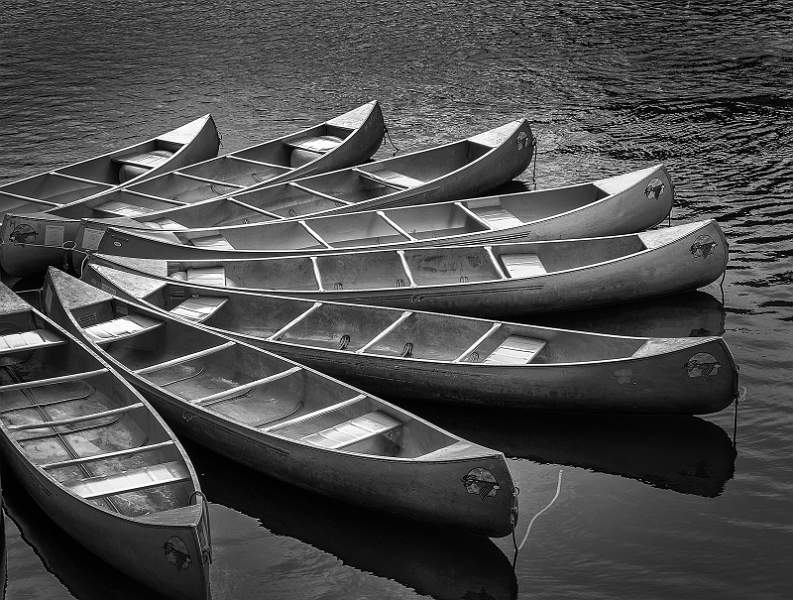 Canoes Symonds yat_Peter Smith.jpg